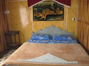Shagoo Palace - Image 4