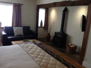 The Coach House - Image 3