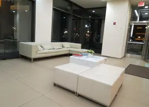 Waterfront High Rise Deluxe - Image 3