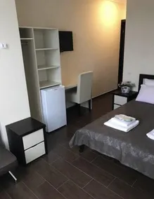 GNS Hotel - Image 5