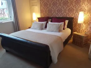 Lynegar Guest House - Image 4
