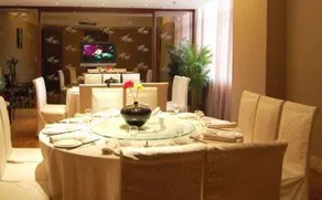 Red Sun Hotel - Image 5