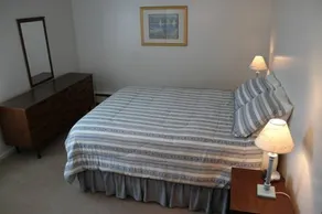 Avalon Suites - Image 5