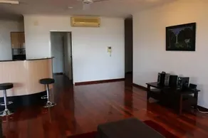 Horizons on Harry Chan Apartment - Image 3