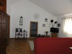 Apartamentos em Moradia com Jardim - Image 5