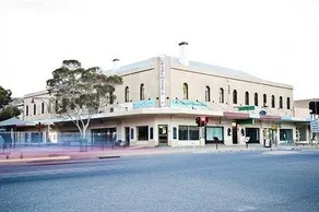 The Grand Guesthouse - Image 2