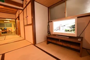 GORAKU UNIVERSAL BAY HOUSE - Image 3