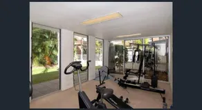 Luxury 3 brm 2 bath Woolstore apt with Courtyard - Image 5