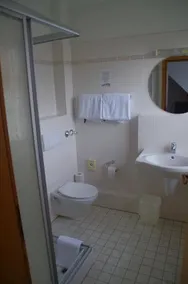 Hotel Bottchers Gasthaus - Image 4
