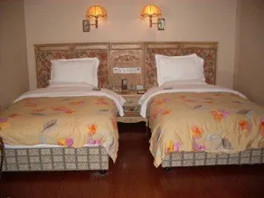 Hongri Business and Resort Hotel Badaguan Qingdao - Image 3