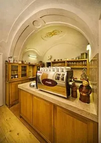 Cafe Fara - Image 5