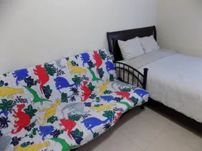 NY Queens Homestay - Image 1