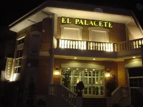 Palacete de la Ochava - Image 2