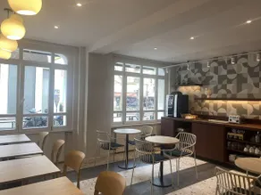 The Modern Hotel - Image 4