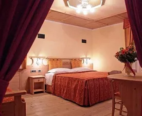 Jolly Dimaro Bed and Breakfast Rooms, Apartments - Image 4