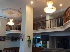 Lap Truong Son Hotel - Image 2
