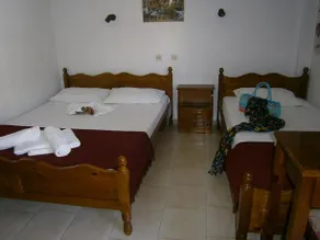Tanias House - Image 4