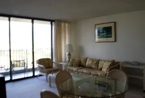 Waikiki Banyan Condo 29Th Floor - Image 4