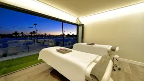 Club Maspalomas Suites & SPA - Image 4