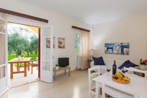 Lennas Holidays Houses - Image 5