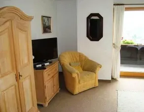 Le Haus - Image 2