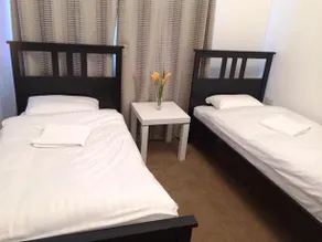Globe City Apartments - Image 2
