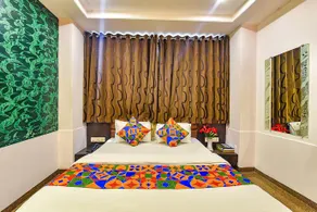 Hotel Silver Plaza by OYO Rooms - Image 3