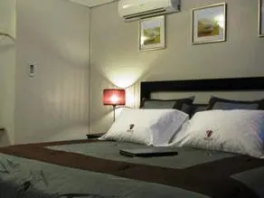 Centrum Tower Suites - Image 3