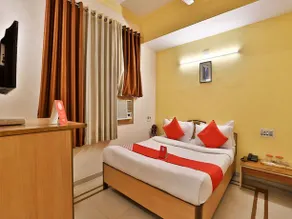 OYO 9751 Hotel Vrundavan Residency - Image 5