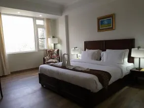 Green View By Green Tree Hotels - Image 4