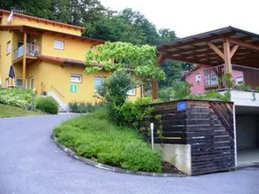 Thermendorf-Hofer Appartmentanlage - Image 2