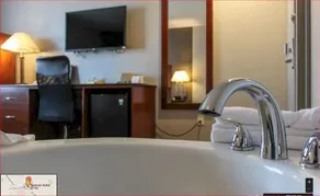 Sumner Hotel - Image 2