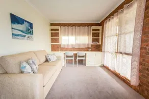Lakeview - Image 4
