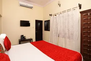 Hotel Apollo - Image 2