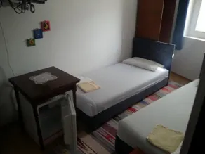 ROOMS SUPERB LOCATION - Image 2