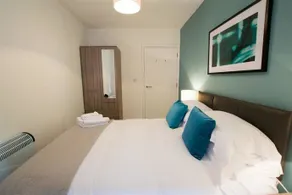 Stratford Central Apartments Peymans - Image 2