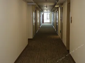 Yijing Holiday Hotel Yinchuan - Image 3