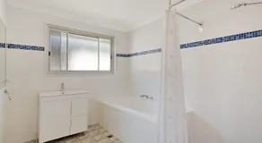 81 Dalmeny Drive - Beach House - Image 4
