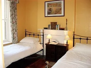 Corratavey Guest Accommodation - Image 4