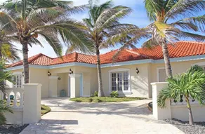 Beachcomber Villa Aruba - Image 2