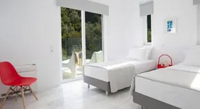 Villas Harriet - With Sea View and Near the sea - Image 3