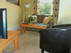 Lynstead House - Image 3