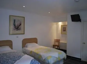 Annexe Rooms - Image 3