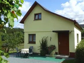 SPLENDID HOLIDAY HOME IN SOHL GERMANY WITH PATIO - Image 1