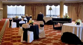 Tower Square Hotel Springfield - Image 4