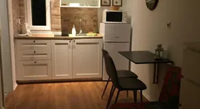 L&L Apartments - Image 2