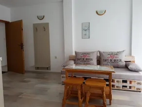 Nely Family Hotel - Image 5