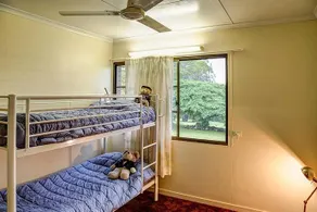 Eacham Escapes - Image 4