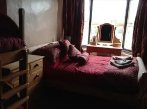 Lower Lode Inn - Image 4