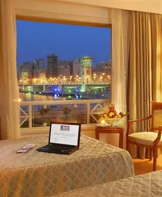 Mediterranean Azur Hotel - Image 4